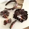 Nuevo Scrunchie de Color Café Estilo Universitario Otoño Japonés Versátil para Cola de Caballo de Niña Accesorio para el Cabello