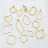 Accesorios de Joyería de Aleación DIY Colgante Chapado en Oro de 14K Pulsera Colgante Doble Simple Aretes Patrón Geométrico Colgante con Forma Especial