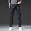 Jeans Rectos de Corte Ajustado de Alta Gama para Hombre Italianos, Temporada Primavera y Otoño 2026, Forrados de Felpa, Engrosados, Pantalones Largos Cómodos para Hombre