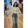 Top de punto asimétrico de dos piezas con mangas largas estilo francés para mujer, nueva colección principios de otoño 2026, top tipo chal de corte ajustado y que favorece la figura