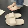Chinelos Atacado para Mulheres, Chinelos Macios para Uso Diário em Casa, Chinelos para Banheiro e Chuveiro, Calçados de Exterior para Casais, Sapatos de Casa Frescos para Homens no Verão