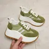 Sapatos de Treino Alemães com Sola Grossa de 7cm para Aumentar a Altura Femininos 2026 Novos Sapatos Esportivos Leves Estudante Sola Macia Versátil Casual Tênis de Skate Tendência