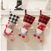 Nova Meia de Natal de Tecido Xadrez Decorações Pingentes de Natal Meias de Natal Sacolas de Presente Enfeites de Natal Suprimentos Decorativos
