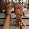 Tallas grandes transfronterizas 2025 verano zapatos nuevos moda flats sandalias europeas y americanas zapatos romanos zapatos de playa zapatos de mujer