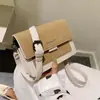 Bolsa Pequeña para Mujer 2025 Otoño Nuevo Estilo Coreano Bolsa Cuadrada Pequeña Correa Ancha para el Hombro Moda Versátil Bolso de Hombro Único Cruzado Tendencia Venta al por Mayor