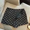Tiro Real de una Falda Satinada de Lunares Estilo Francés Anti-Exposición para Mujer, Falda Corta Adelgazante Línea A Temporada de Primavera