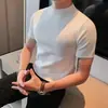 Suéter de Tricô Masculino Pulôver de Manga Curta Moda Verão Jovem 2025 Gola Alta Meia Casual Reto Cor Sólida Moda Cabelo