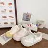 Zapatillas de malla para mujer estilo ballet de comercio exterior transfronterizo, primavera/verano chic nicho estilo coreano transpirables deportivas zapatos blancos