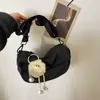Bolsa Pequena de Tecido Casual Bolsa Transversal de Viagem 2025 Nova Tendência Moda Versátil Bolsa de Ombro Feminina Cor Sólida Bolsa Dumpling