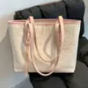 Bolsa Grande de Ombro para Mulheres para o Verão, Nova Bolsa de Ombro Versátil e Estilosa, Bolsa Tote Tendência