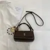 Bolso de Viaje de Gama Alta para Mujer 2026 Nueva Moda Versátil Bolso de Mano Cuadrado Pequeño Bolso de Hombro Cruzado Súper Popular