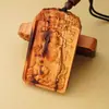 Madeira Raiada com Padrões de Trovão, Cabeça de Tigre e Pingente Dupla Face com o Nome Gongming, Ferramenta Ritualística Taoísta Atacado