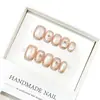 Diosa del SolHielo Transparente y Suave Perlas de Vidrio Color Nude Ojo de Gato Chapado en Oro Estilo Francés Uñas Portátiles de Alta Gama Hechas a Mano