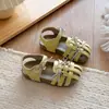 Sandalias Infantiles 2026 Verano Nuevas para Niñas con Lazo Huecas Zapatos de Princesa Niña Pequeña Tejidas Suela Suave Sandalias Romanas