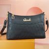 Bolso Cruzado con Relieve 2026 para Mujeres de Mediana Edad, Bolso de Hombro de Moda y Tendencia para Damas, Sencillo y Versátil