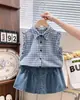 Conjunto Jeans Verão 2026 para Meninas Top Sem Manga Xadrez Azul Marinho Saia Jeans Conjunto de Duas Peças