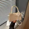 Bolsa Pequeña Versátil de Alta Gama Nueva Primavera 2026 para Mujer, Bolso de Hombro, Bolso de Axila, Bolso Cruzado Tipo Cubo