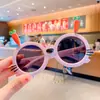 Gafas de sol de moda resistentes a los rayos UV para niños, gafas de sol antideslizantes con dibujos animados para niños y niñas, gafas para bebés, marea