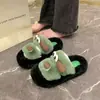 Chinelos peludos engraçados de outono e inverno transfronteiriços para mulheres, chinelos de pelúcia de algodão antiderrapantes de sola macia para casa, chinelos modernos para estudantes