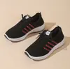 Zapatos de Mamá, Zapatos de Mujer Transpirables, Zapatos de Tela del Viejo Pekín, Zapatos Planos, Zapatos Deportivos Cómodos Antideslizantes, Zapatos Ligeros Resistentes al Desgaste para Caminar