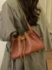 Bolsa Pequeña de Bordado de Diamantes para Mujer 2026 Nueva de Moda Versátil Bolso Cruzado con un Toque de Lujo, Bolso Cuadrado Pequeño de Hombro Debajo del Brazo