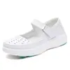 Zapatos de enfermera para mujer, suela suave, cómodos, antideslizantes, ligeros, de fondo plano, de fondo grueso, huecos, con velcro médico, para trabajo, zapatos blancos pequeños, al por mayor