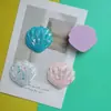 Pegatinas de concha grande con purpurina simulada para manualidades DIY, fundas de teléfono con pegamento de crema, Crocs, imanes de refrigerador, accesorios al por mayor