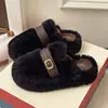 Chinelos de Algodão Fechados e Quentinhos com Solado Grosso para Mulheres 2026 Inverno Novo Versátil Fashionável Casual Leve Chinelos de Pelúcia