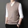 Suéter Masculino de Lã com Gola V, Sem Mangas, Aconchegante e Espesso, Colete, Suéter Básico para Homem de Meia-idade