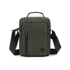 Mochila outdoor para hombre con un toque de alta gama, bolso de hombro casual para viajes diarios, bandolera elegante de gran capacidad para hombre para el trabajo