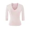 Camiseta feminina preta com decote V e manga 3/4, estilo "garota apimentada", nova para o início do outono, modelagem que afina, justa, top versátil, confortável, ombro normal, peça básica
