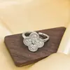 Anillo Ladrillo de Diseño Nicho de Alta Gama Lujo Accesible para Mujer Moda Europea y Americana Creativo Zirconia Chapado en Oro Anillo Abierto Ajustable