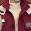 Chaqueta cortavientos acolchada y engrosada para niñas, nuevo estilo de invierno 2026, prenda exterior tres en uno para niños mayores, ropa de abrigo cálida para exteriores para niños