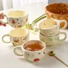 Caneca de Cerâmica Creme Floral Pintada à Mão Estilo Ins para Uso Doméstico, Copo de Água de Alta Estética, Xícara de Chá de Verão, Caneca Criativa