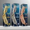 Nuevo Cubo de Trofeo de Cristal con Diseño Creativo de Alta Gama, Presentando Alas y Plumas Metálicas, para Premios a Empleados Destacados en Reuniones Anuales