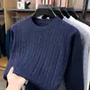 Outono e Inverno Novo Suéter Masculino de Tricô Trançado Gola Redonda Moda Cor Sólida Malharia Camada Base Atacado de Fábrica