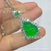 Colgante de Calabaza Incrustado Chapado en Plata al por Mayor Estilo Chino Nuevo Calcedonia Verde, Collar de Jade para Mujer Ágata Verde Esmeralda Calabaza Pequeña