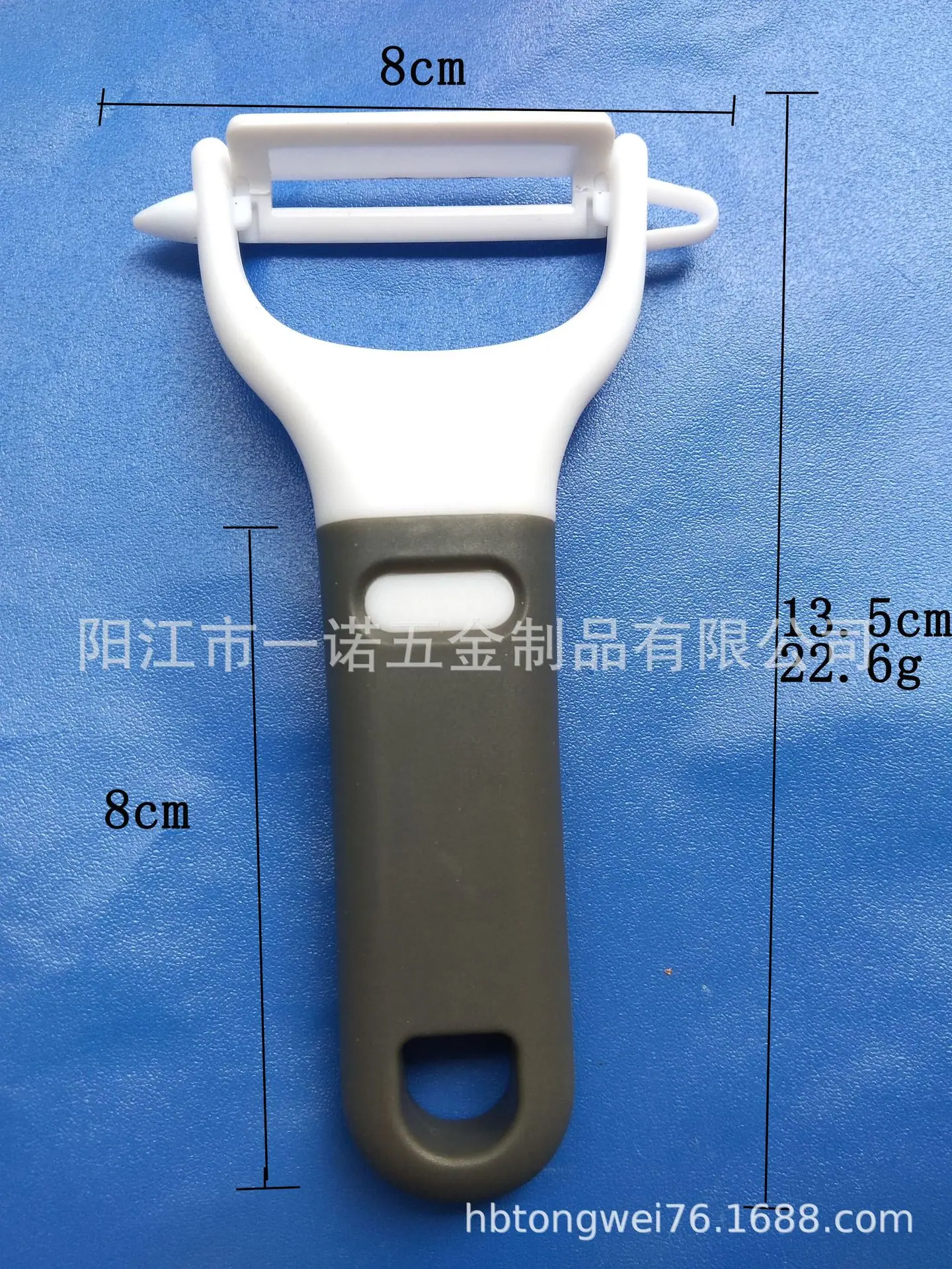 陶瓷刨（塑料包陶瓷刀片）价格1.2无税，尺寸刨片5.1X1.