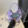 Bolso de mujer con costuras de color de contraste simple 2023 nuevo bolso de mano bolso de axila francés diseño de nicho bolso bandolera
