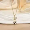 Collar de Fútbol de la Copa del Mundo Transfronterizo Europeo y Americano 2026 Nueva Moda Colgante con Emblema de Equipo Simple y Elegante Venta al por Mayor por Fabricante