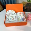 Fornecimento Direto da Fábrica Conjunto de Xícara e Pires para Café Marca H Conjunto para Chá da Tarde em Porcelana Óssea Xícara de Chá Preto Luxo Leve Conjunto Duplo de Xícara e Pires Presente de Casamento