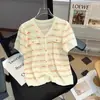Camiseta Tricotada de Seda de Gelo Listrada Estilo Francês Chanel Manga Curta Feminina Nova Verão 2024 Fina Única Chique