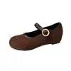 Zapatos de otoño con puntera dividida, estilo Mary Jane retro, planos de punta baja 2026, estilo francés y coreano para mujer, con una sola tira, tela marrón