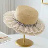 Sombrero de Paja Nuevo de 26 Años con Copa Plana, Estilo Vintage Campesino Dulce con Encaje Fruncido, Bordado Floral, Protector Solar y Transpirable