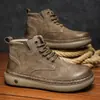 Botas Martin de corte medio para hombre, nueva colección de otoño, exportación transfronteriza, botas de senderismo para exteriores para hombre, de moda y tendencia, botas de cuero de suela gruesa para hombre