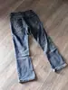 Jeans masculino azul com padrão de nó de bambu texturizado, levemente flare e afunilado, vibe vintage americana retrô de outono, calça de perna reta lavada