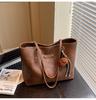 Bolsa Grande Transfronteiriça para Mulheres, Versátil Estilo Retrô 2026 Novo Estilo Casual Simples Bolsa de Ombro, Bolsa Tote para Estudantes e Commuters