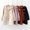 Ropa exterior con capucha de estilo coreano para invierno 2025, oso de dibujos animados, botones de cuerno, engrosada, holgada, de longitud media, para mujer