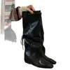 Nuevas Botas Gruesas de Otoño/Invierno para Mujer Versátiles para Viajes Diarios 2026 Botas Botas de Caña Alta Tacón Oculto de 5cm Adelgazantes Enormes