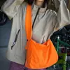 Bolsa vintage minimalista de alta qualidade transfronteiriça, nova moda de verão 2026, versátil, de grande capacidade, casual, para ombro e transversal